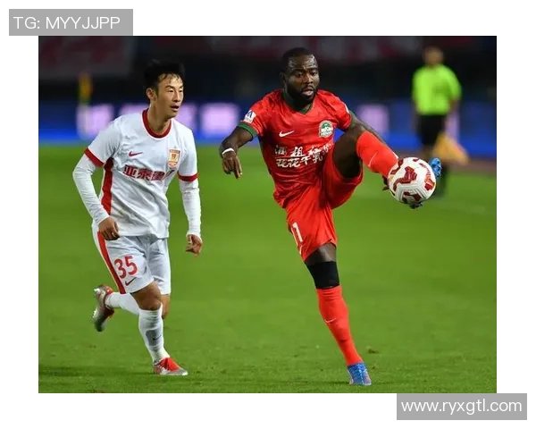 新疆足球队解围球星是谁 盘点队内防守核心的表现与贡献